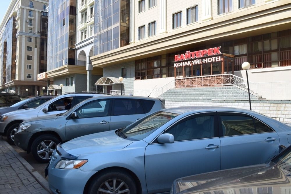 Bayterek Hotel Астана Экстерьер фото